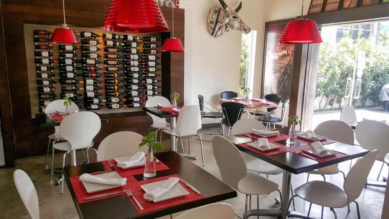 Carne & Co., Santo Domingo, Distrito Nacional