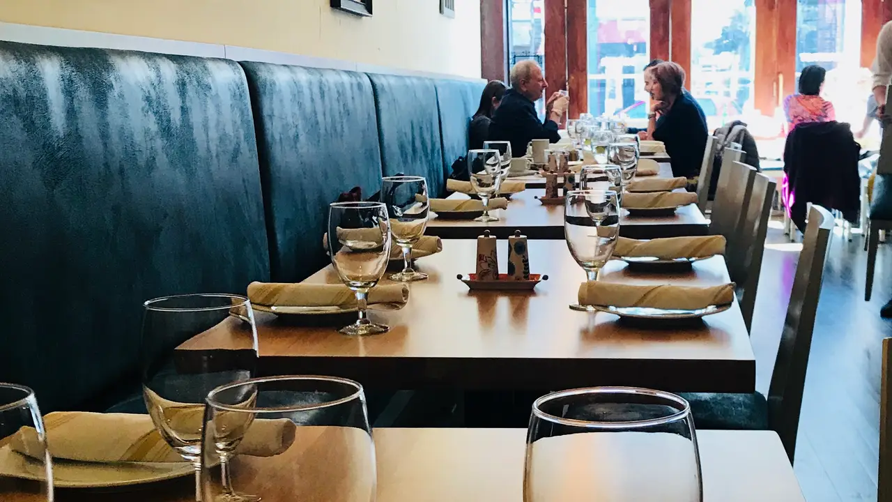 7 Plates Café - Permanently Closed, Chicago, IL