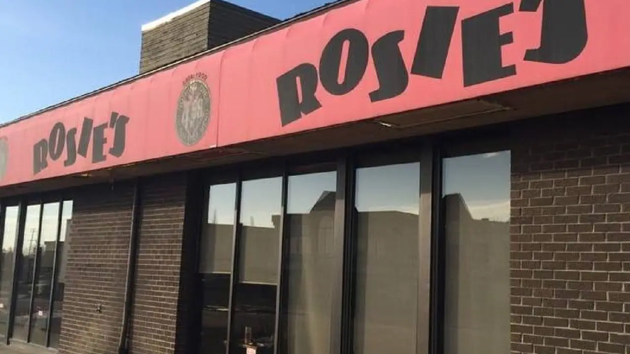 Rosie's in the Park - Lounge, Sherwood Park, AB