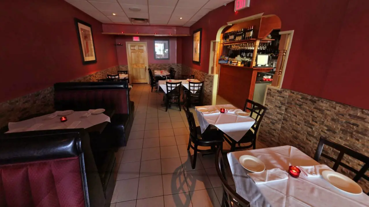 Vi Pei Bistro - Vi Pei Bistro - Bluffs, Scarborough, ON