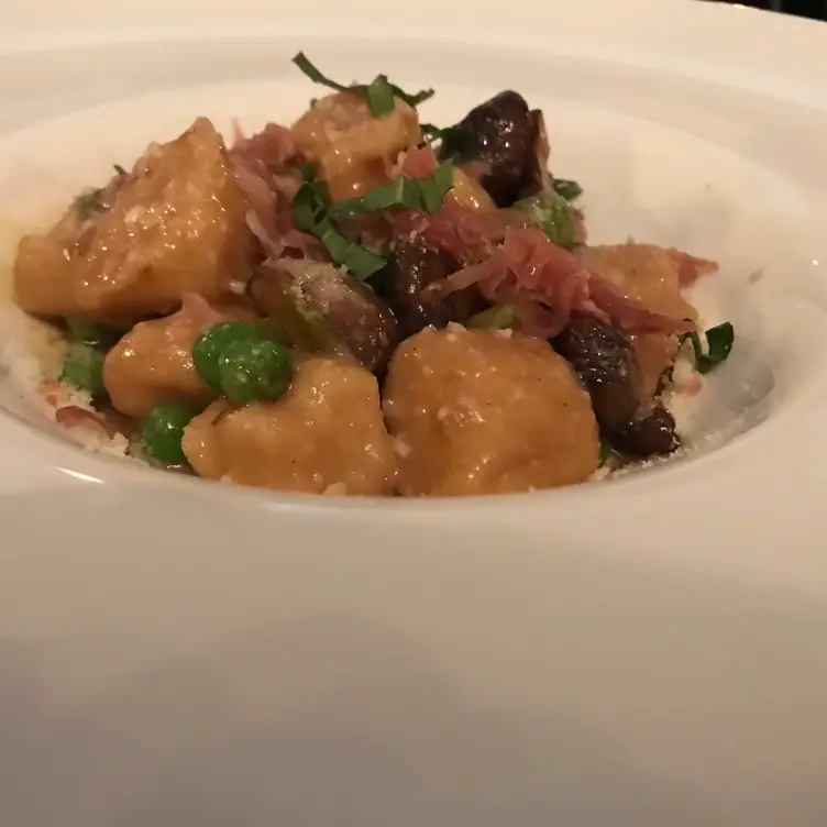 Tazzina, Forest Hills, NY