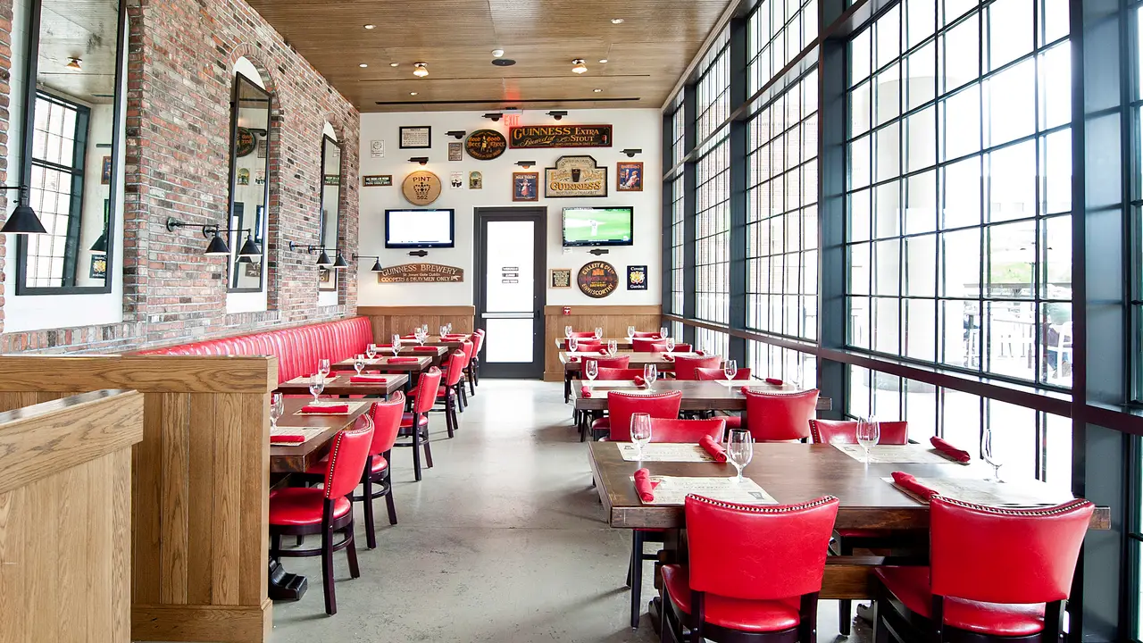 Casey's Sports Grill, Birmingham, AL