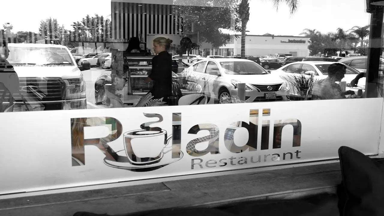 Roladin Bakery Cafe, Tarzana, CA
