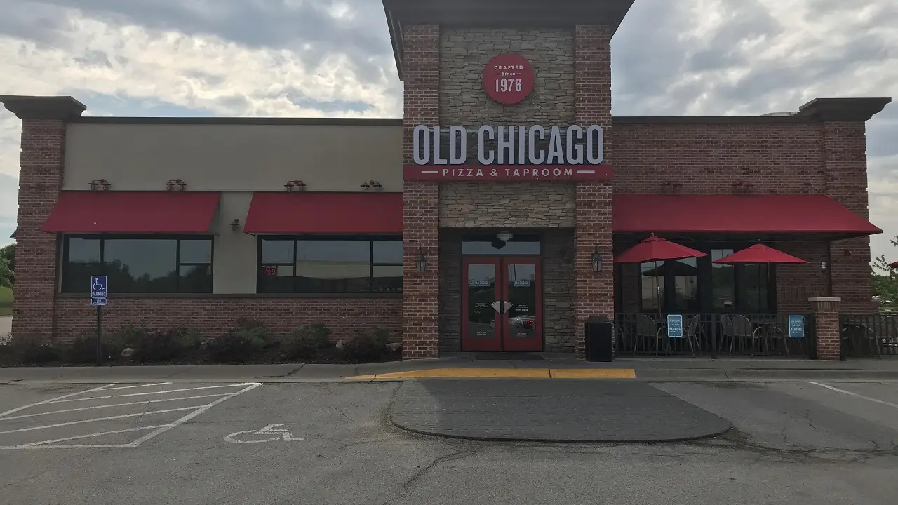 Papillion - Old Chicago Pizza & Taproom - Papillion, Papillion, NE