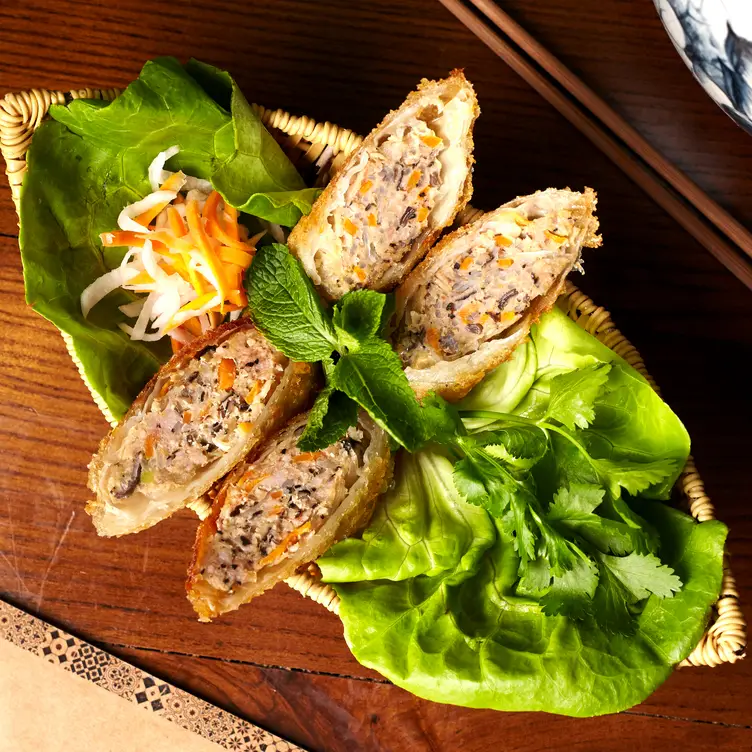  pork&crab spring roll - Pho & Bun, London, 