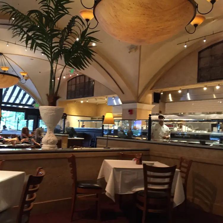 BRIO Tuscan Grille - Baltimore - Inner Harbor - Permanently Closed, Baltimore, MD