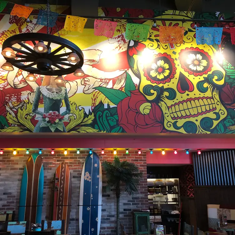 Carlos & Pepe's - Laval, Laval, QC