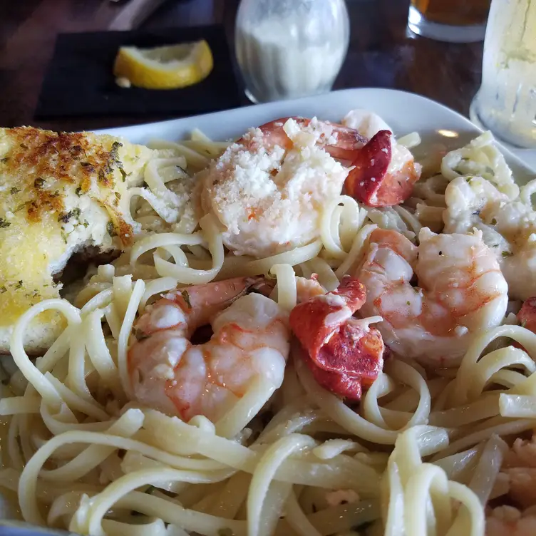 The feast restaurant - Holmes Beach, FL, Holmes Beach, FL