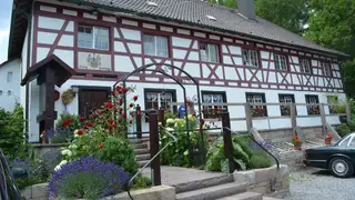 Una foto del restaurante Berggasthof Burg Rosenegg