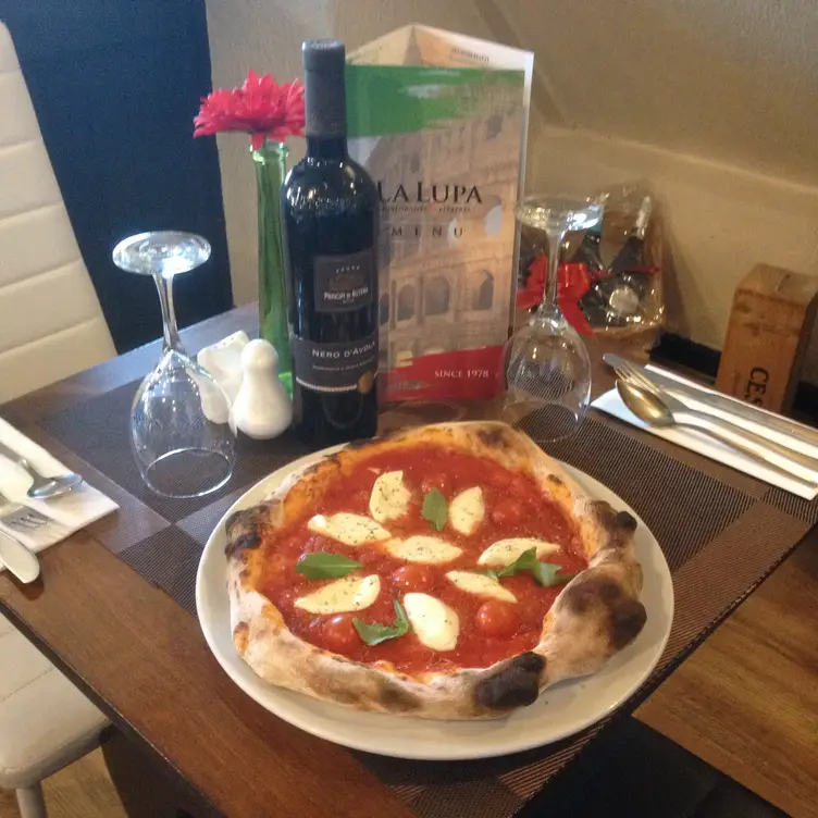 La Lupa, Poole, Dorset