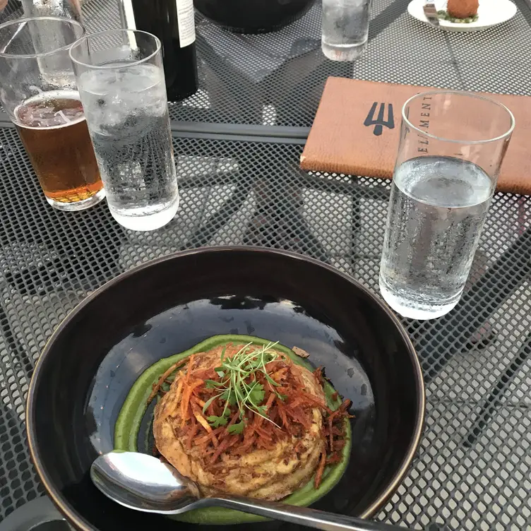 Element, St. Louis, MO