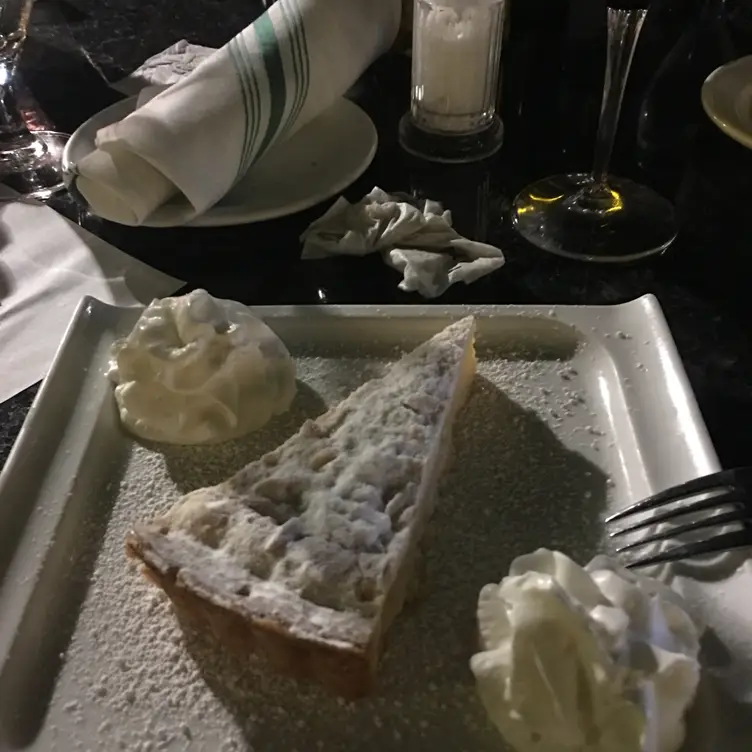 Barbatella, Naples, FL