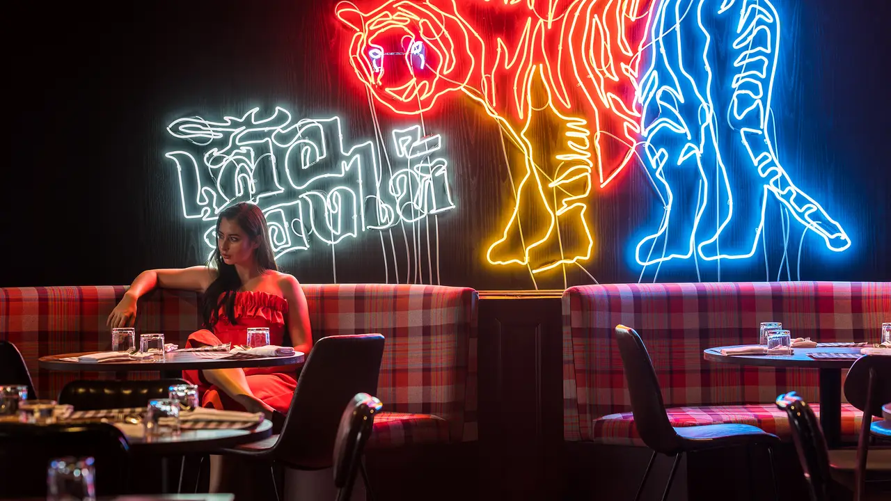 Ross Kitchen, Rajthevi, Bangkok