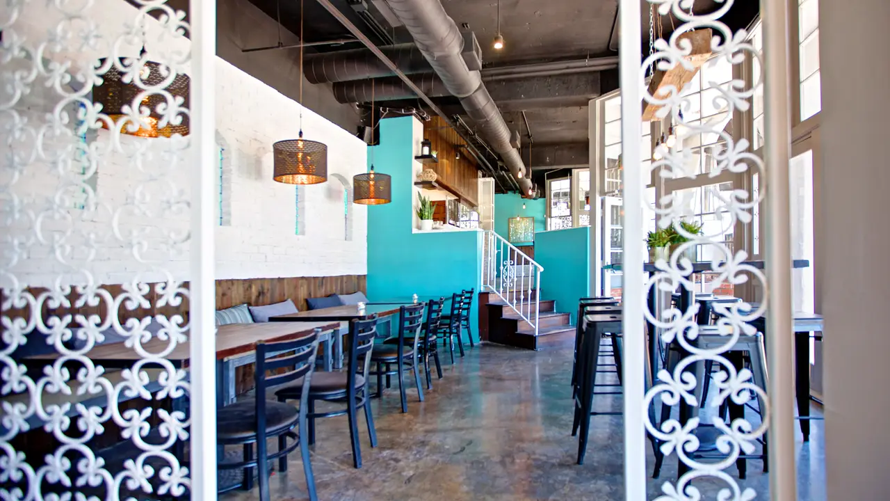 Driftwood Wine Bar - Driftwood Wine Bar & Kitchen - Permanently Closed, Rolling Hills Estates, CA