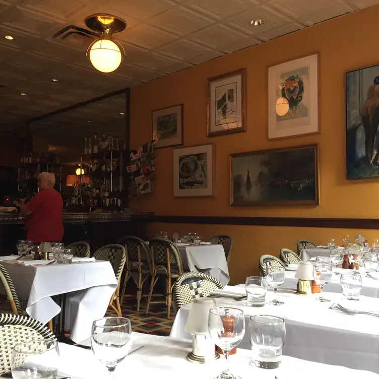 Bistrot Zinc - Permanently Closed, Chicago, IL