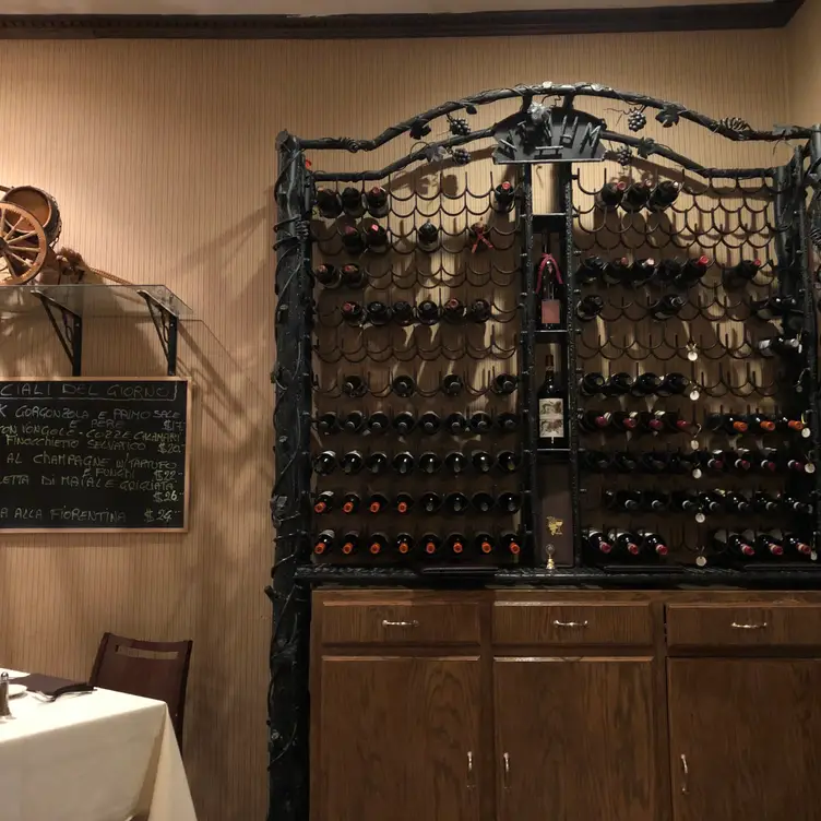 Magna Restaurant, Flushing, NY