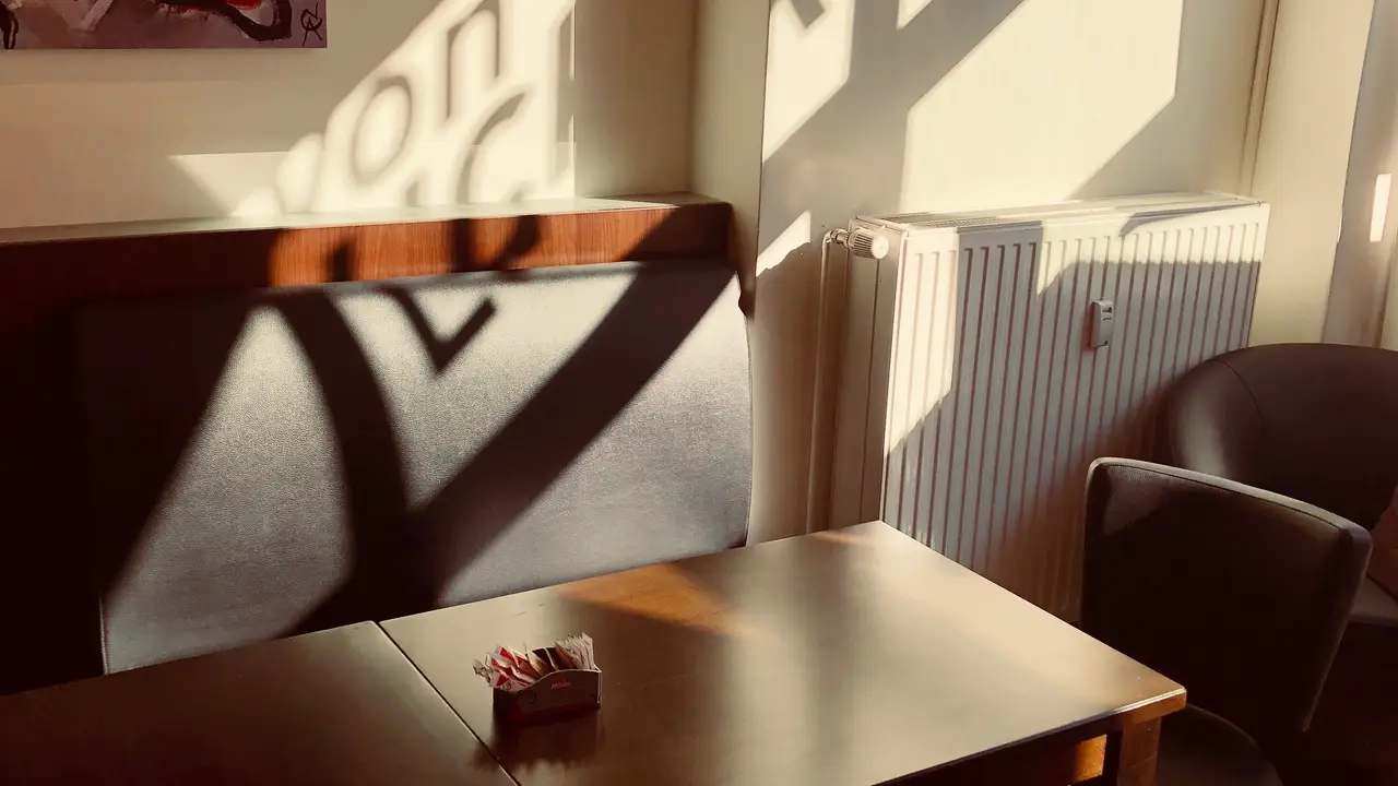 Cafe von Luck, Berlin, BE