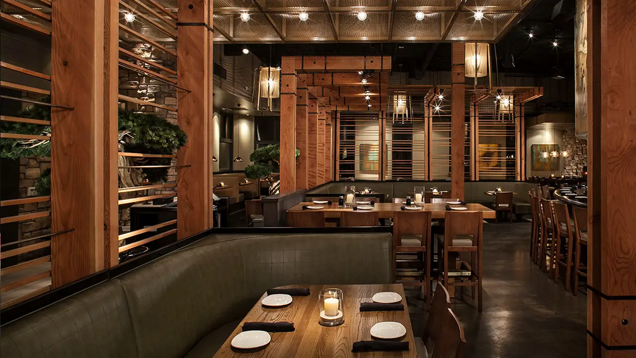 Store Interior - P.F. Chang's - Santa Monica, Santa Monica, CA