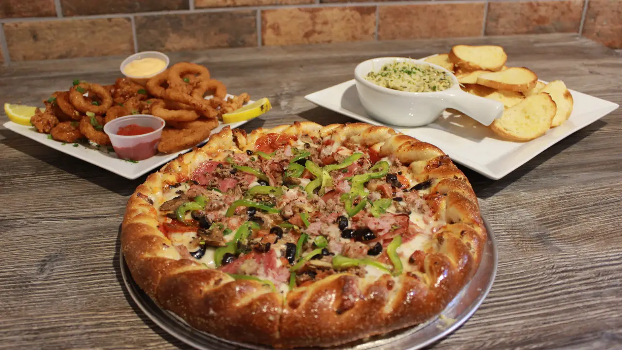 Brick Oven Pizza - Ward, Honolulu, HI