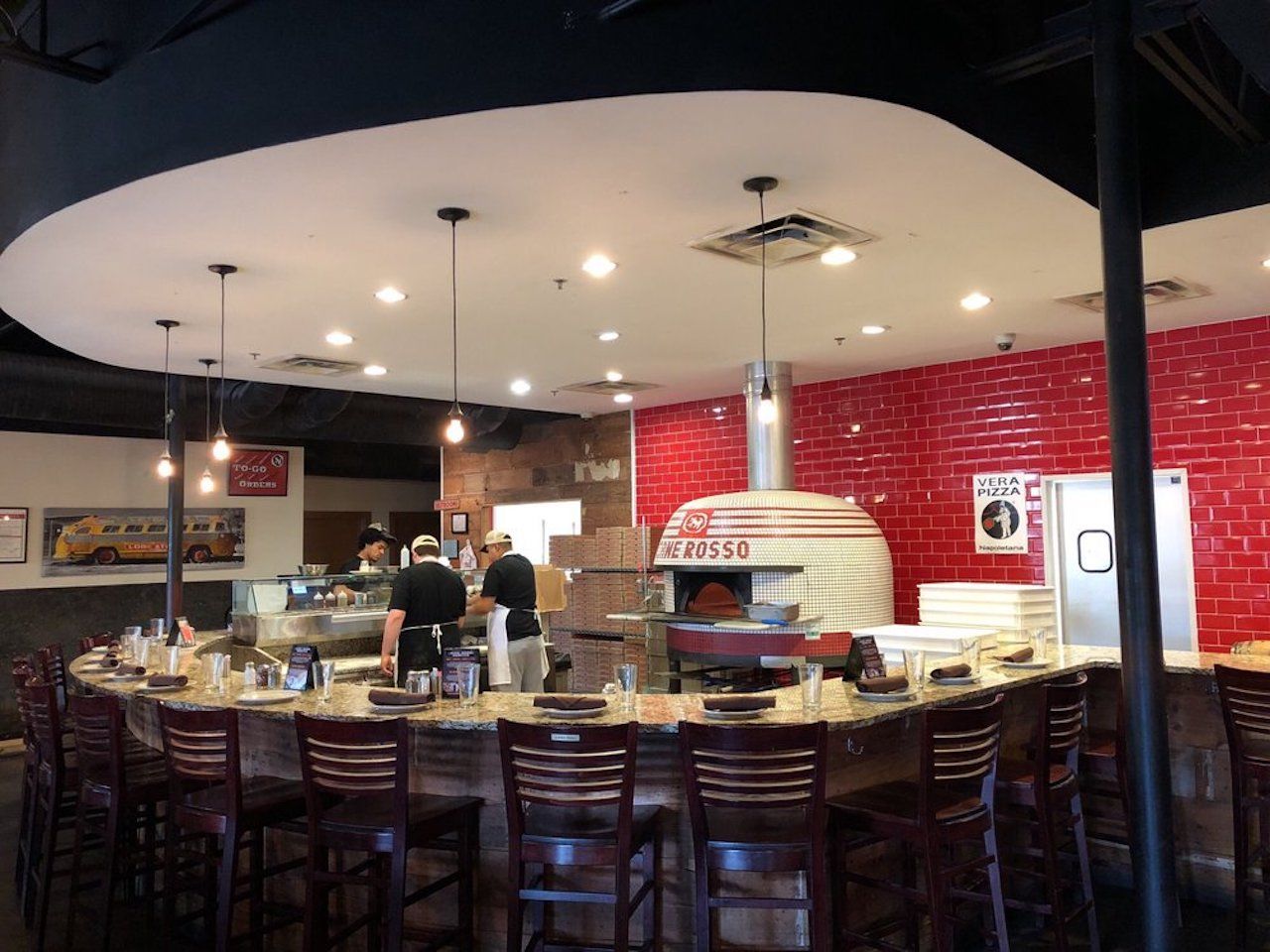 Cane Rosso - White Rock interior