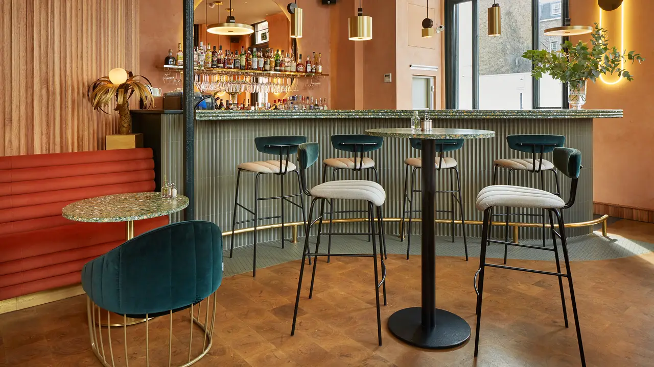 Omar's Place，London