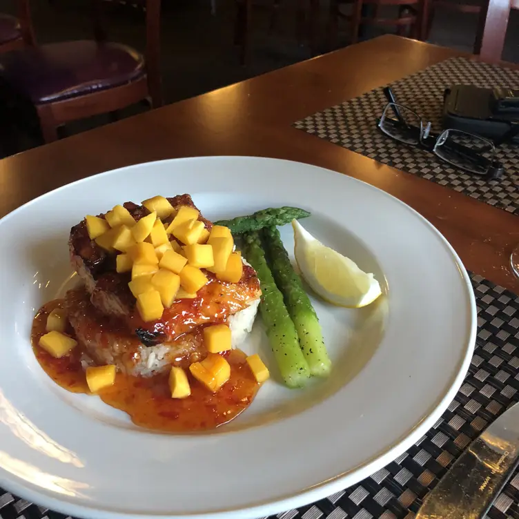 Tustin Grille - Permanently Closed, Tustin, CA