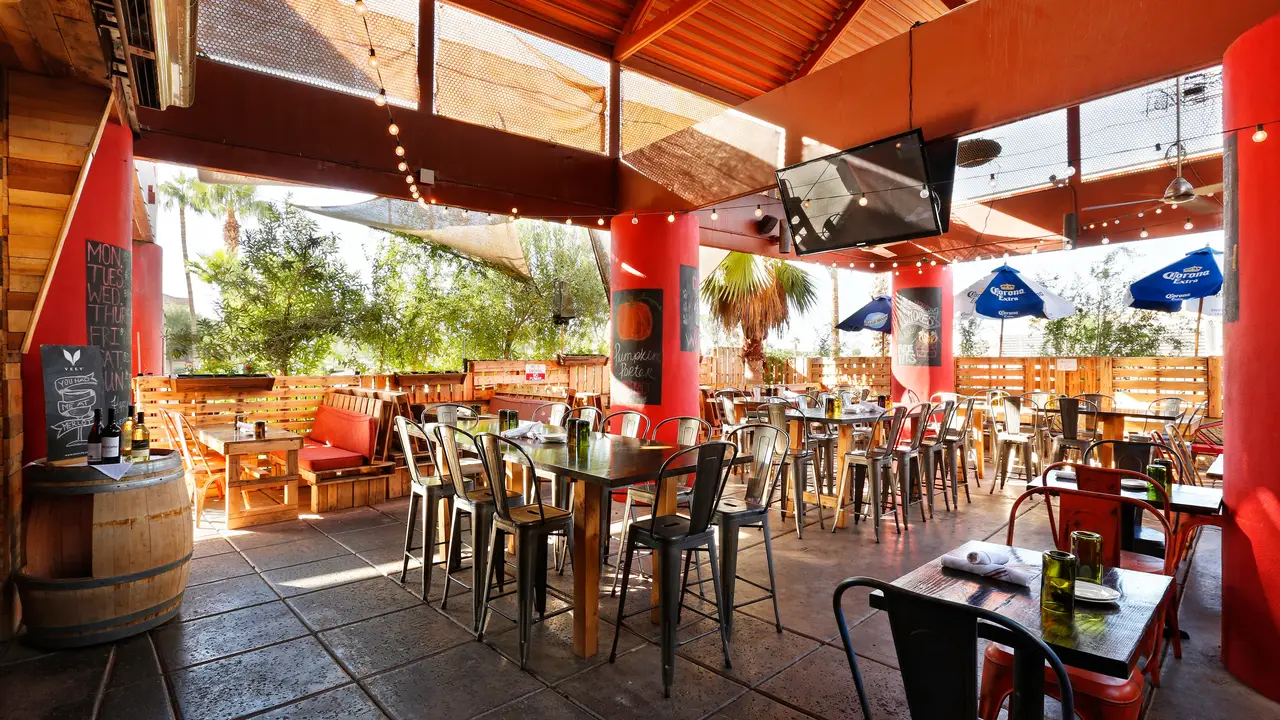 Salut Kitchen Bar, Tempe, AZ
