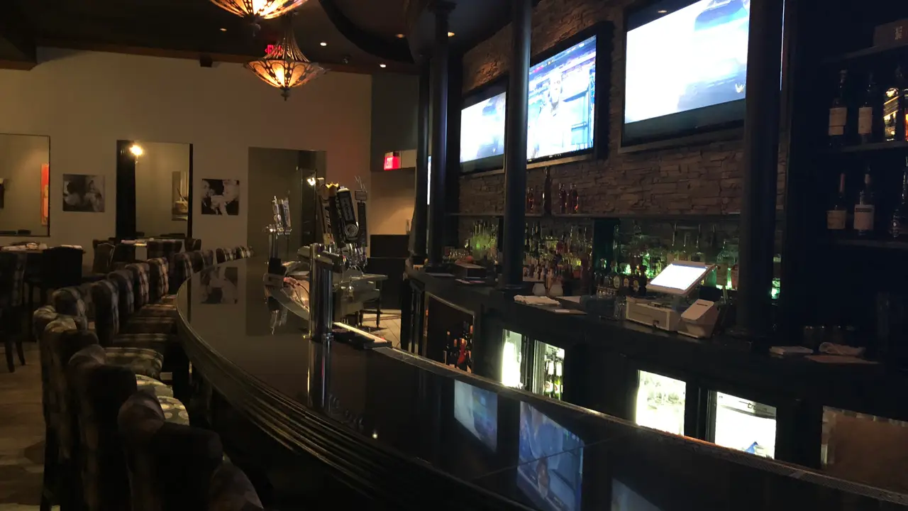 XL Restaurants - Permanently Closed, Agoura Hills, CA