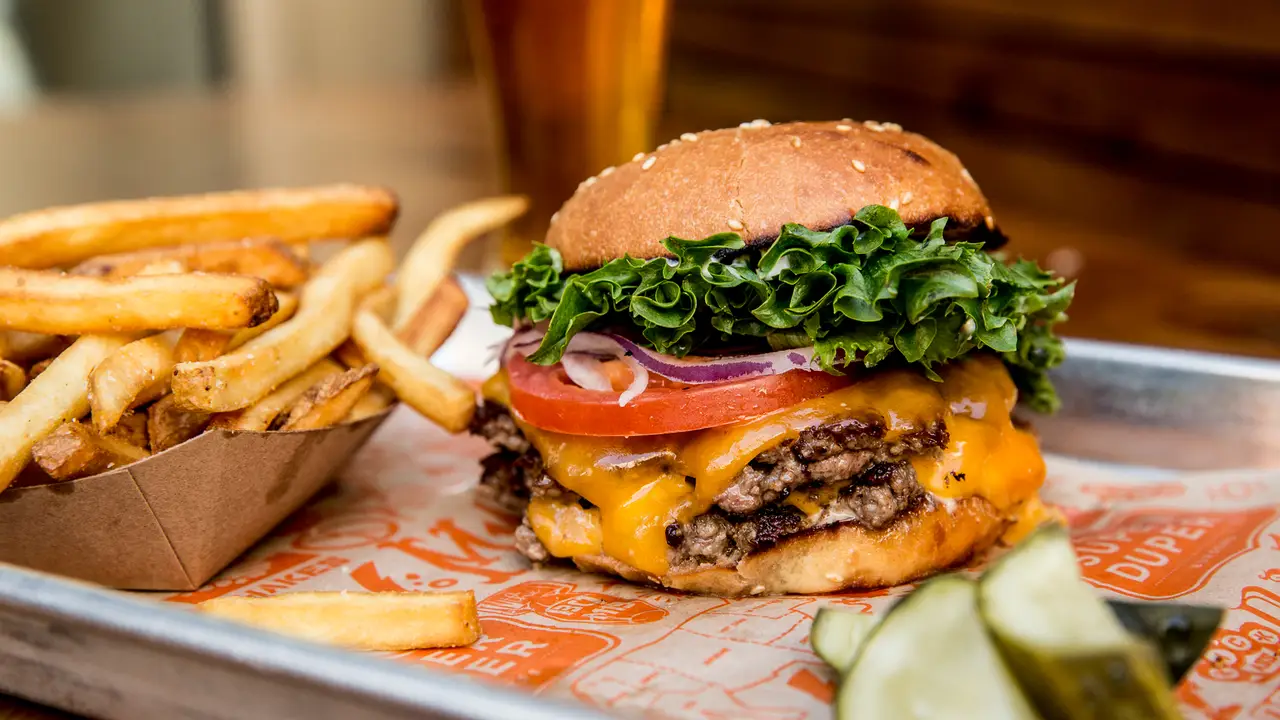 Super Duper Burgers - 346 Kearny, San Francisco, CA