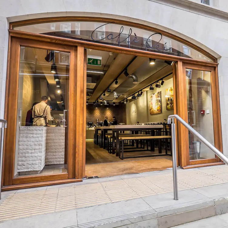 Caffe Rei, London, 