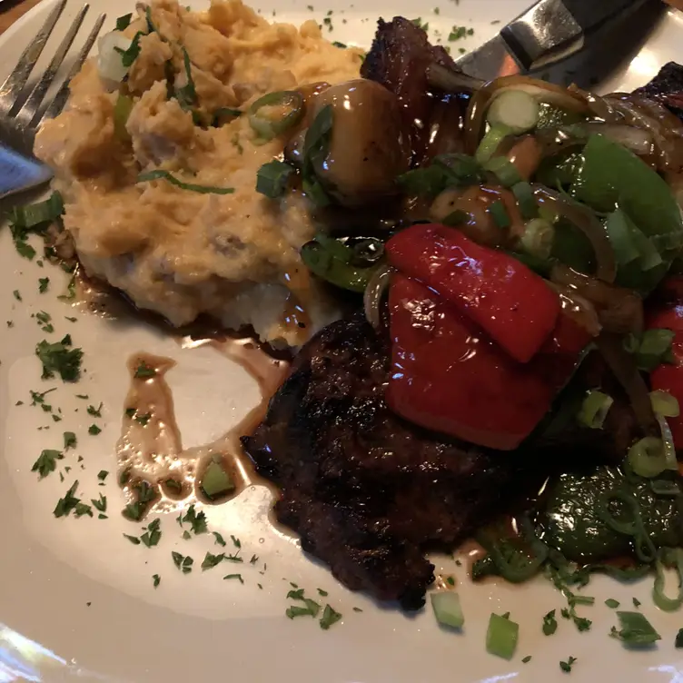 Red Fox Bar & Grille, Jackson, NH