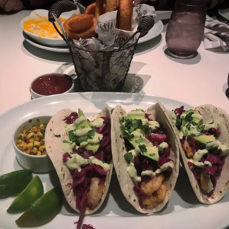 Rosewater Grill & Tavern - Delta Downs Racetrack Casino Hotel, Vinton, LA