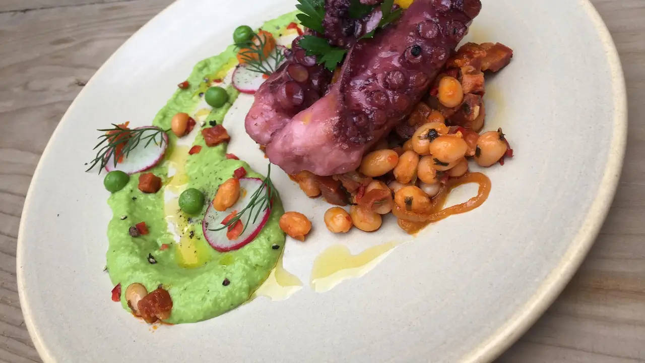 La Muse, London, 
