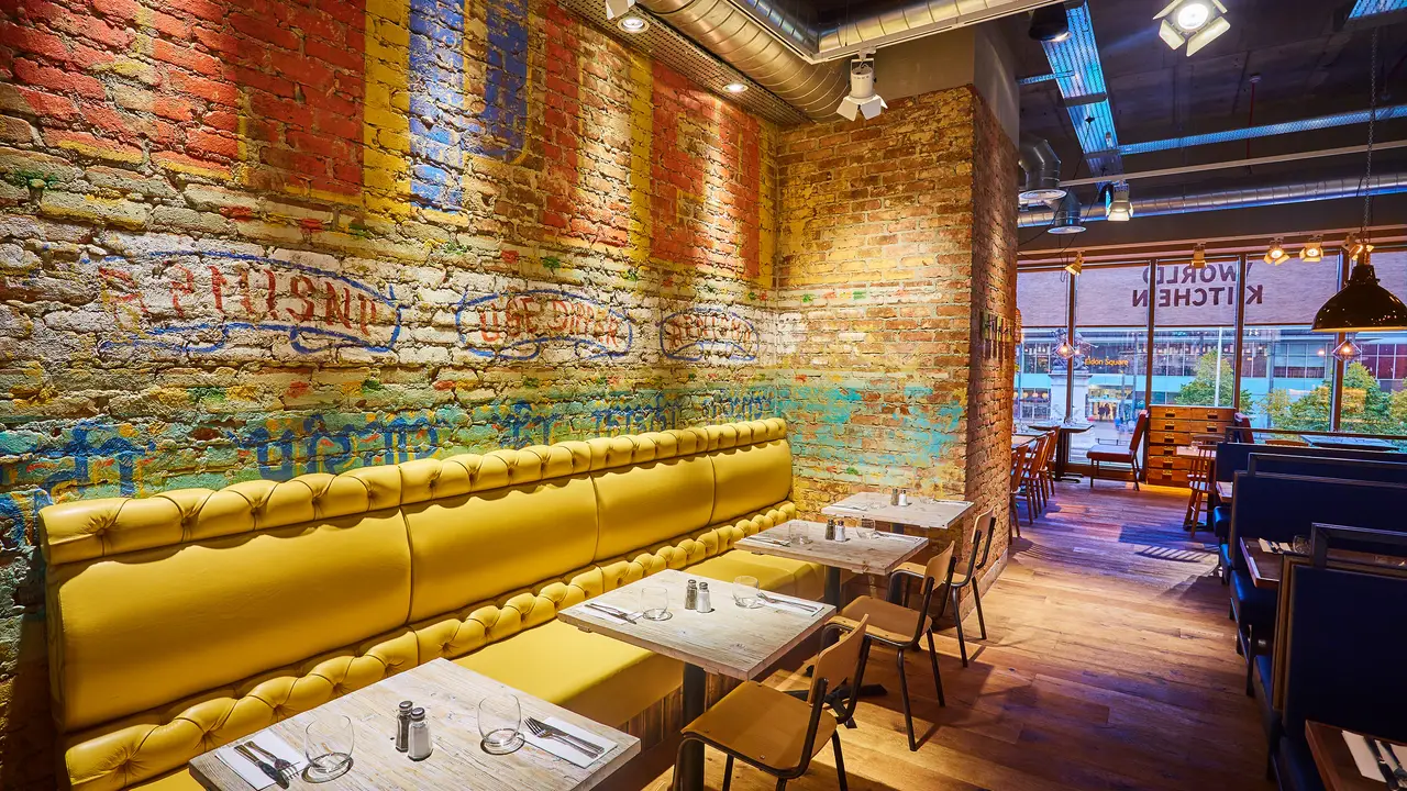 Giraffe - Spitalfields - Permanently Closed, Spitalfields, London