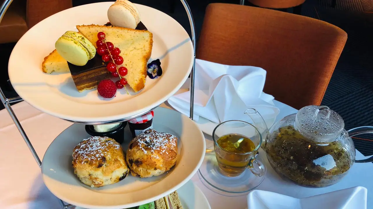 Afternoon Tea at DoubleTree by Hilton London Ealing  London