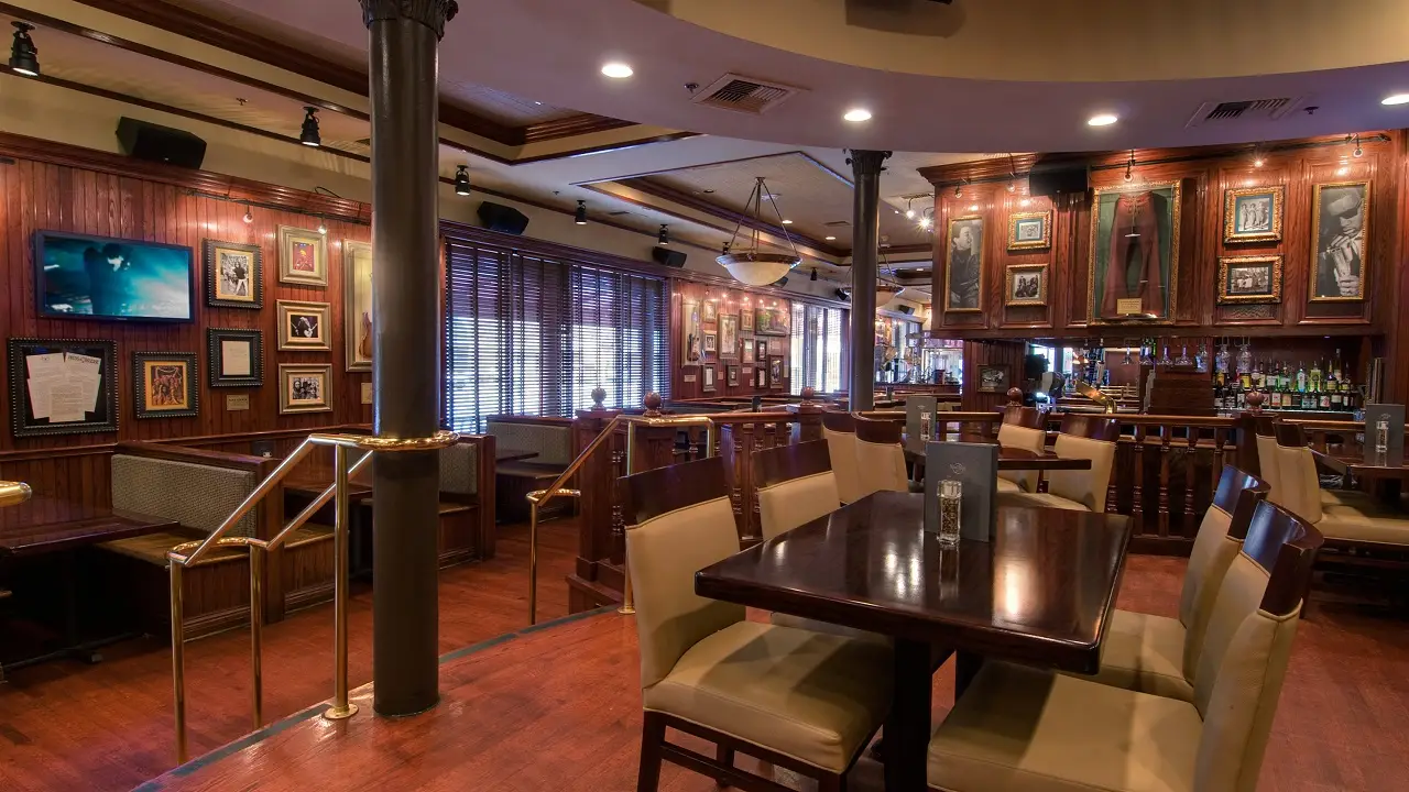 Hard Rock Cafe - Indianapolis - Permanently Closed, Indianapolis, IN