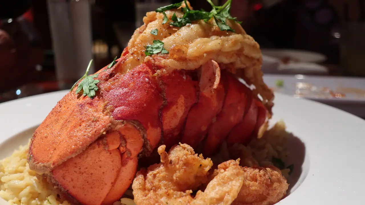 DrinkHaus Supper Club - Permanently Closed, Chicago, IL