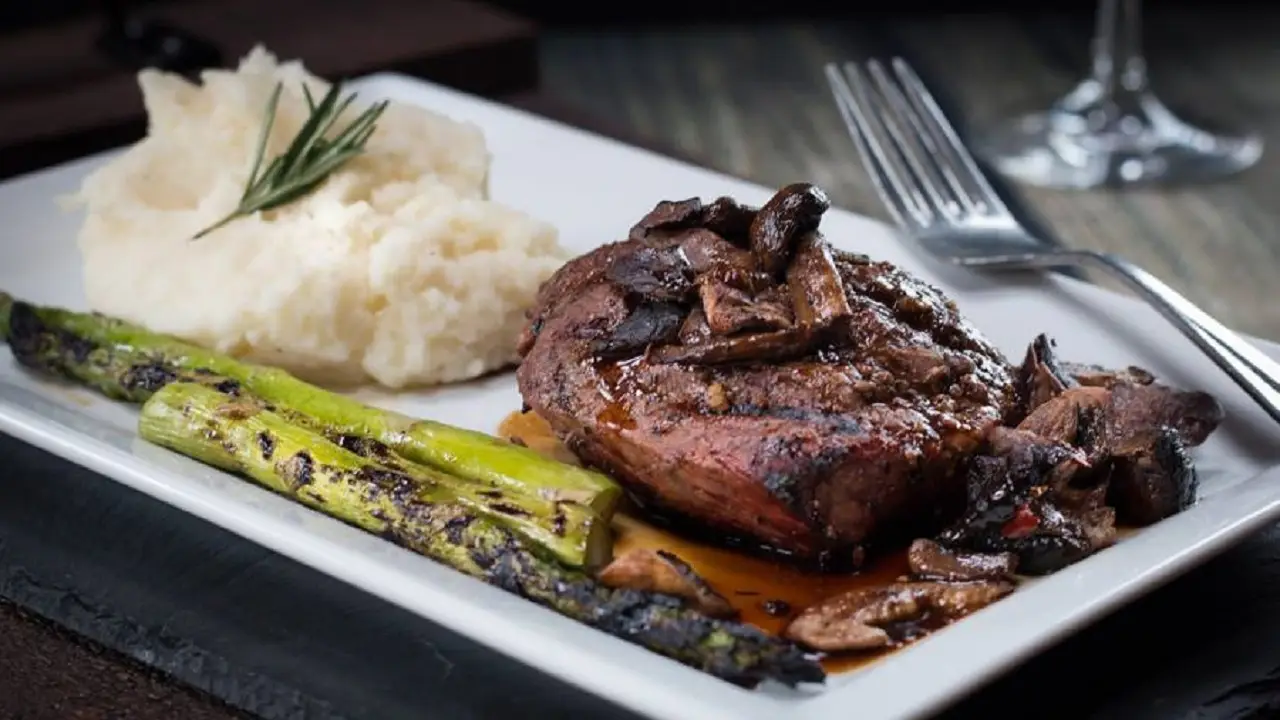 Thunder Bay Grille - Thunder Bay Grille - Pewaukee, Waukesha, WI