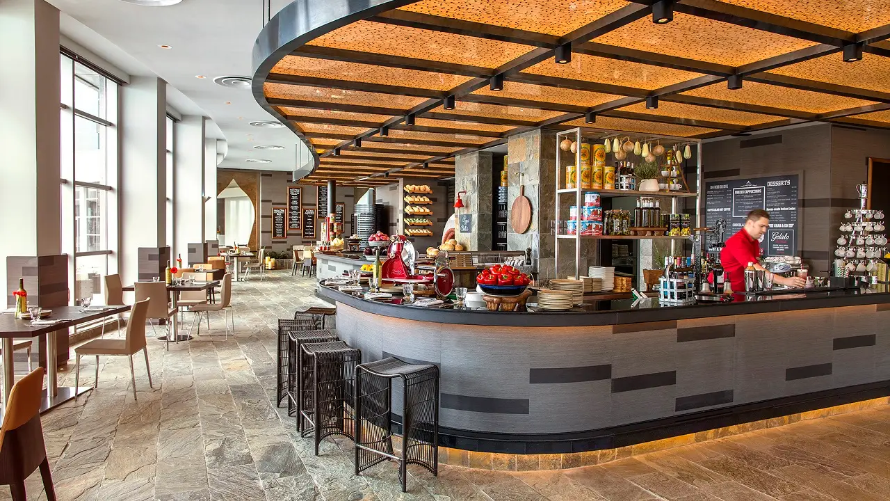 Rosso at The ART Hotel & Resort，Amwaj IslandsAmwaj Islands