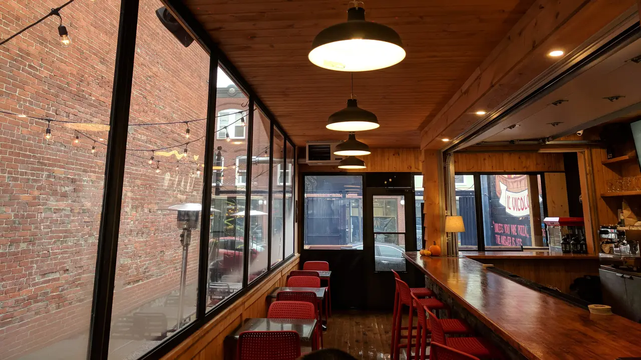 Il Vicolo -, Ottawa, ON