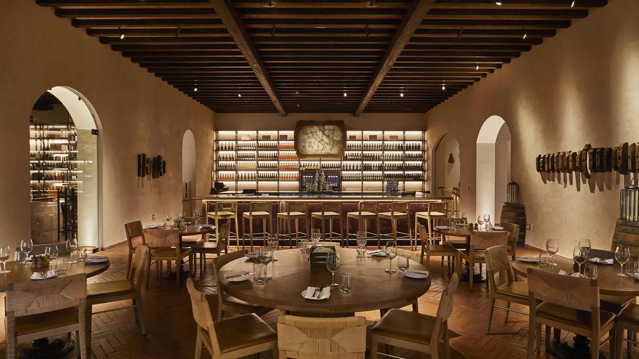La Centrale - ENOTECA Wine Bar - Permanently Closed, Miami, FL