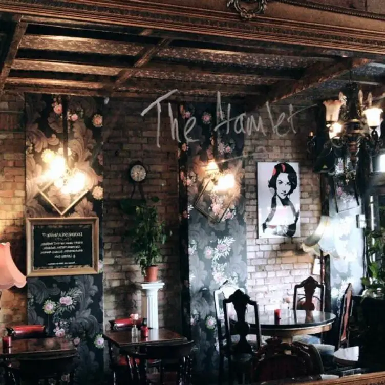 The Hamlet, London, 