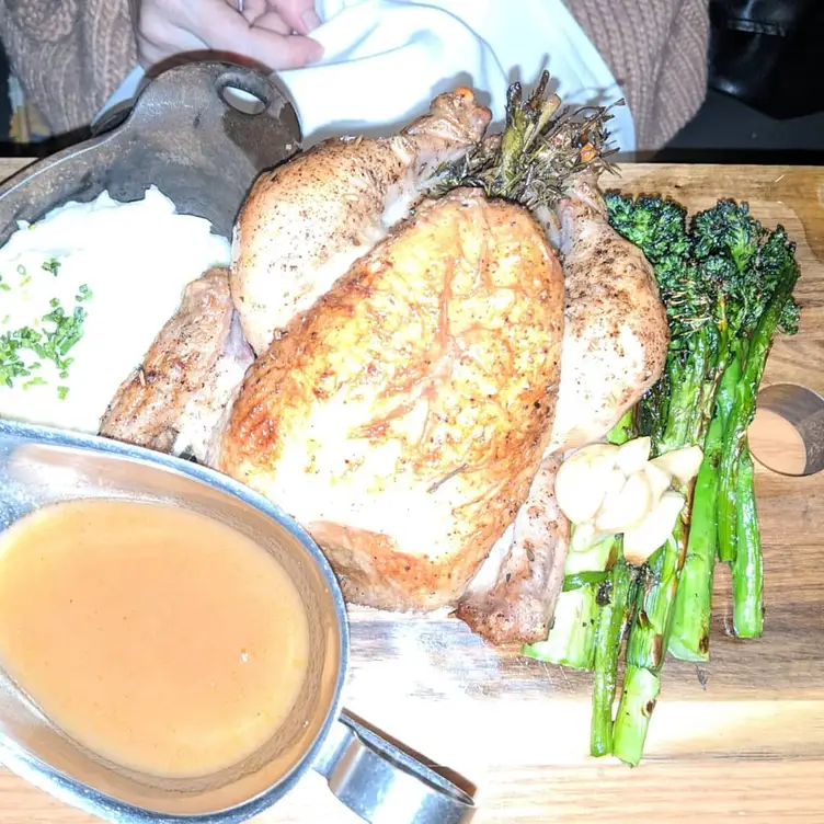 Tango Bistro, Calgary, AB