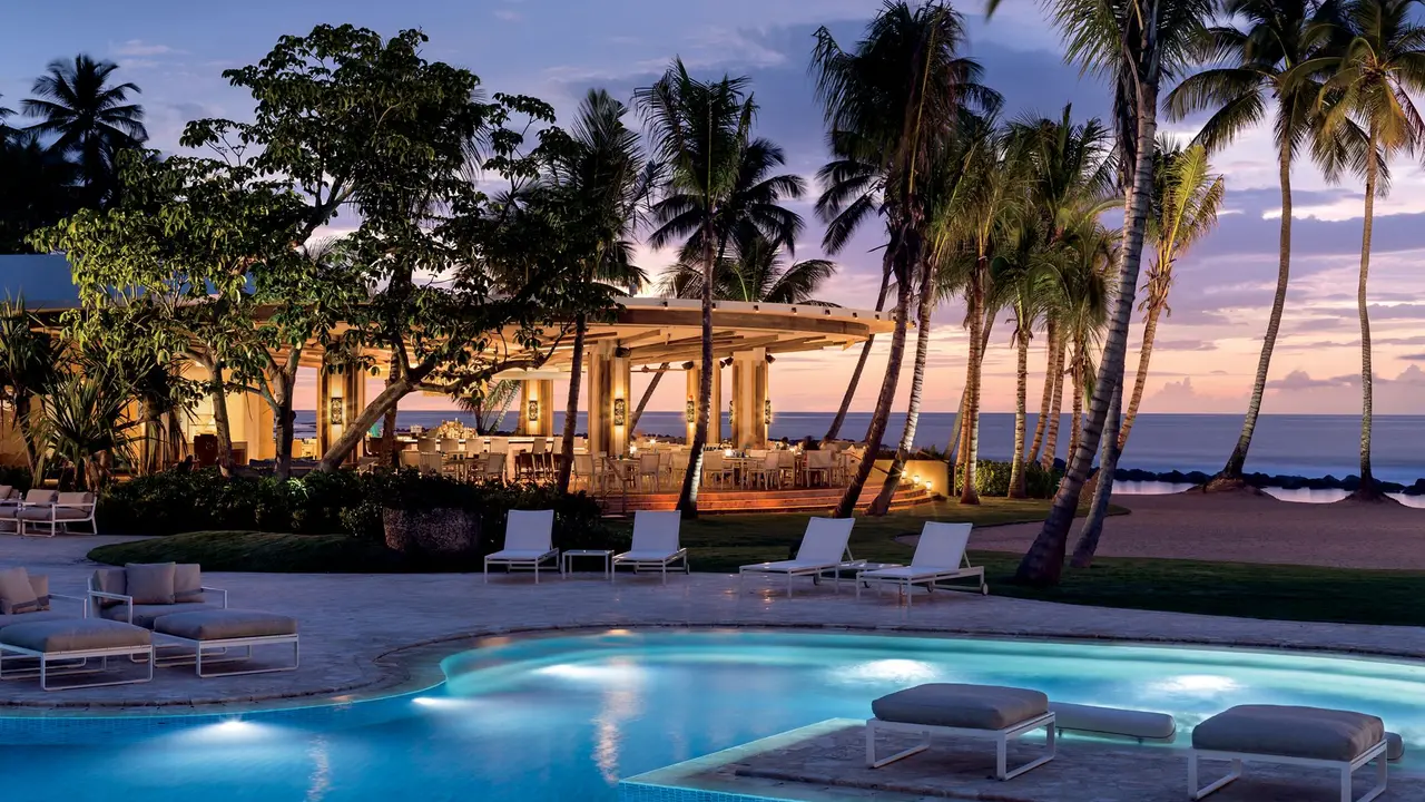 Encanto Beach Club Bar and Grill - Dorado Beach Resort & Club, Dorado, PR