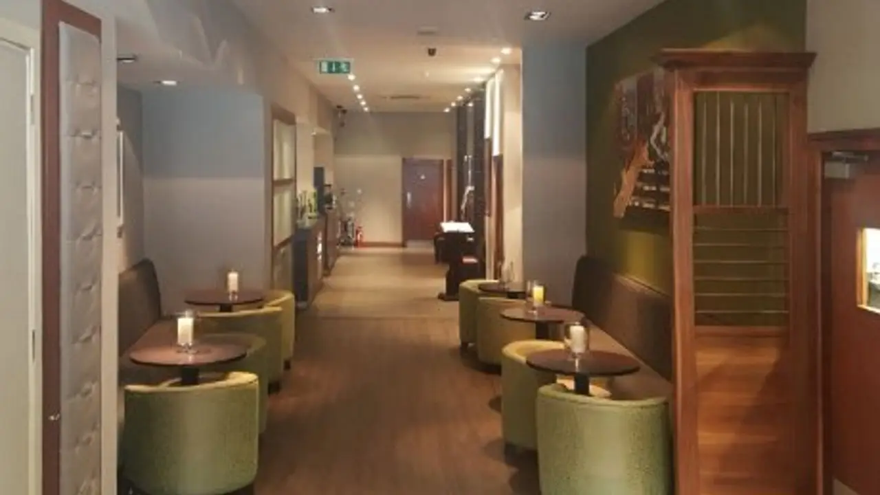 Jasmine Indian Restaurant, Glasgow, 