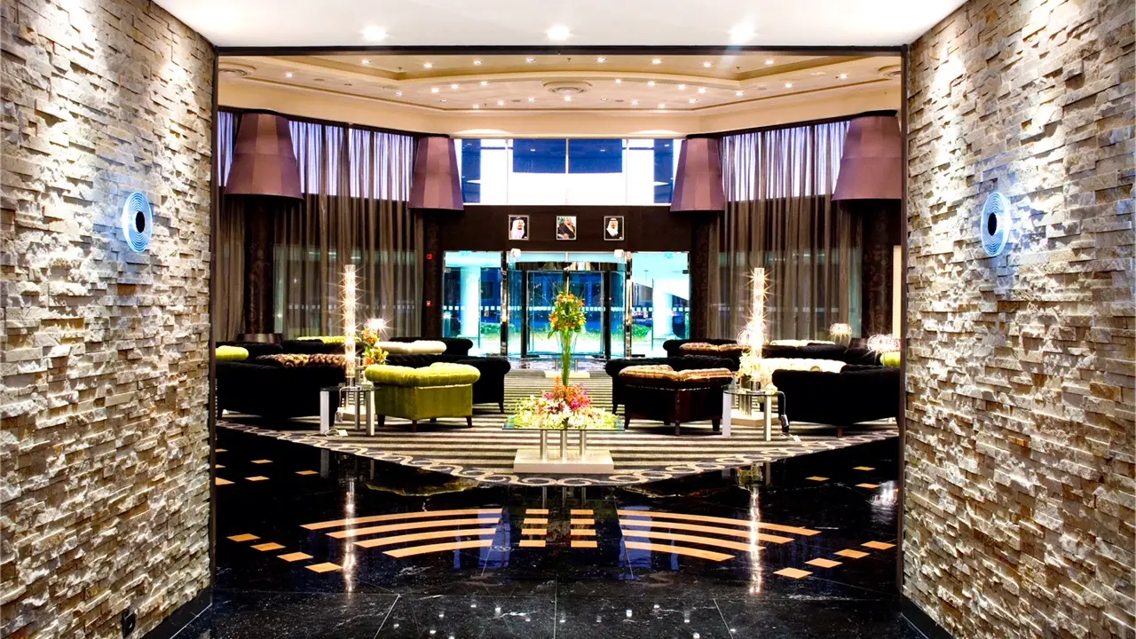 Al Jawhara Restaurant - Holiday Inn Riyadh - Izdihar, Riyadh, Riyadh
