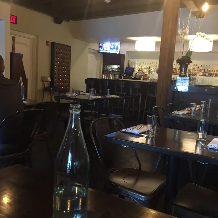 Restaurant Orsay, Jacksonville, FL
