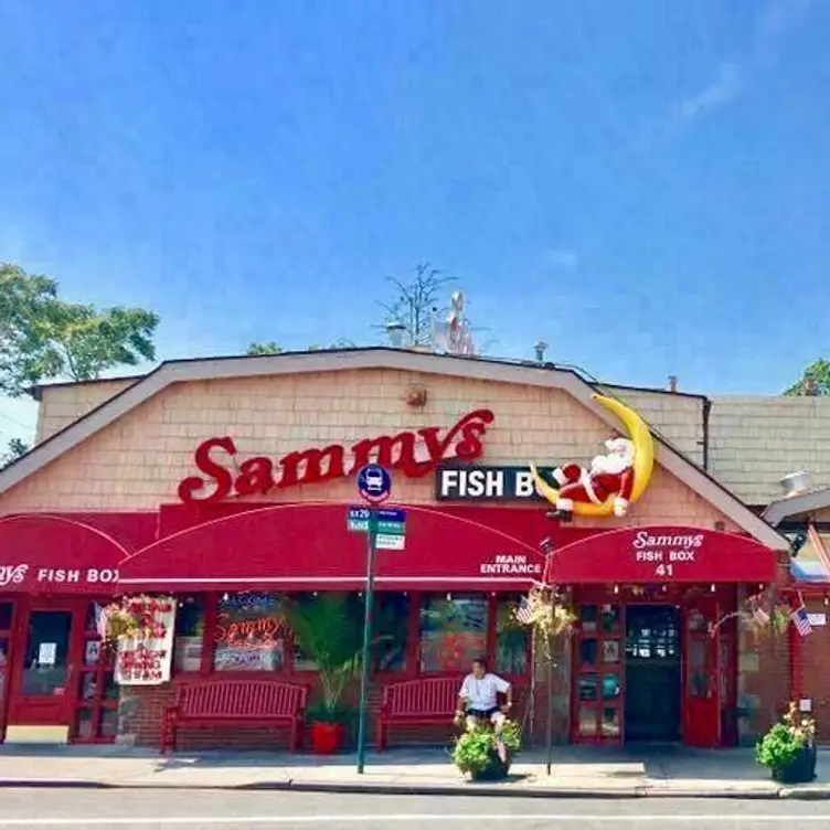 Sammy's Fish Box, Bronx, NY