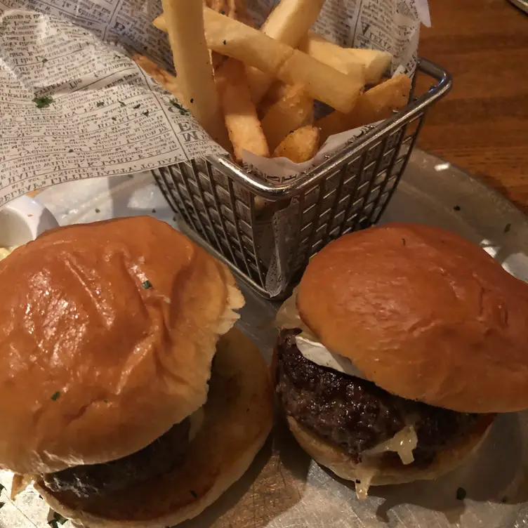 The Wharf Pub, Newport, RI