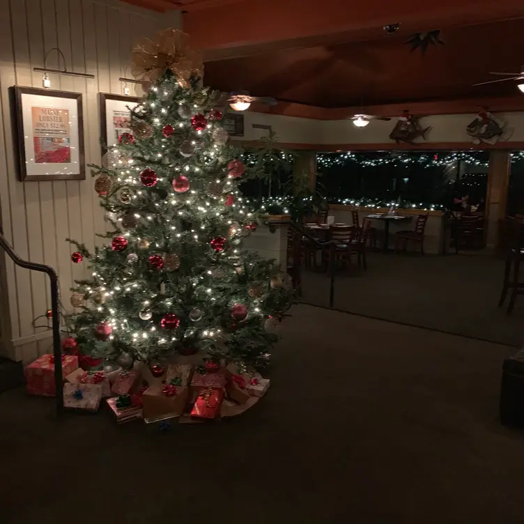 Boathouse Restaurant - Permanently Closed, San Diego, CA